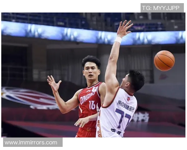 南京篮球队近期状态分析与未来展望聚焦球队表现与战术调整 南京篮球队近期状态分析与未来展望聚焦球队表现与战术调整